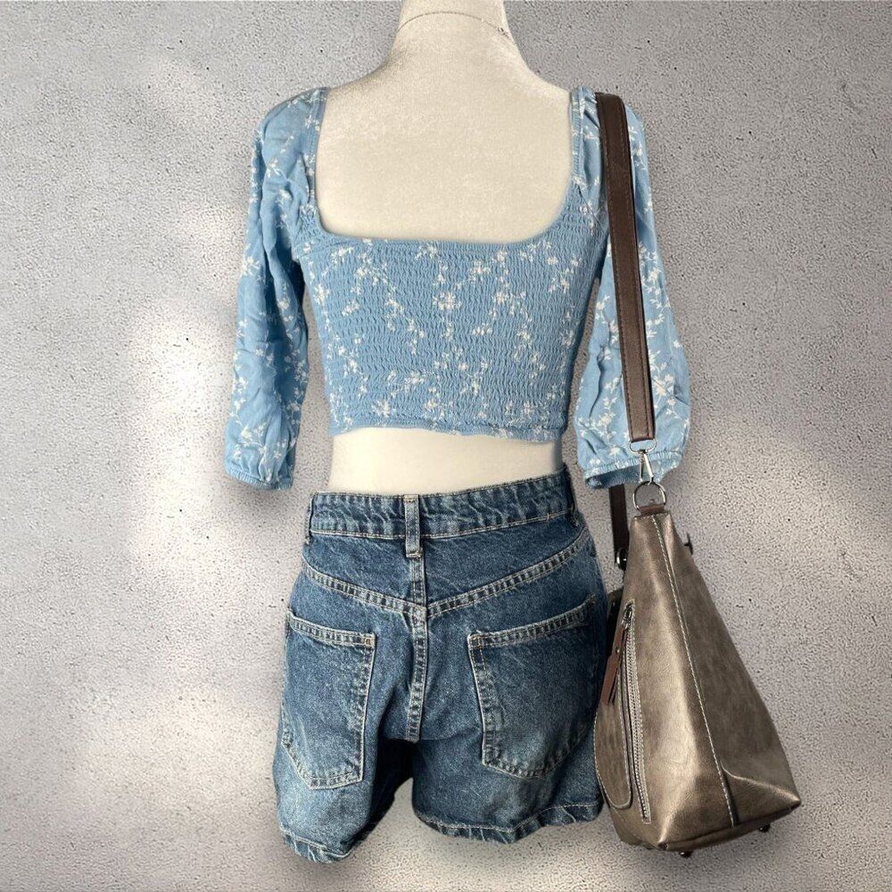 PacSun Lottie Moss Women’s S Blue Floral Smocked Peasant Crop Top Romanticcore - Picture 2 of 8